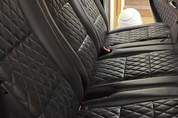 2018 Mercedes-AMG G63 — photo 31