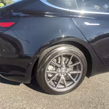 2018 Tesla Model 3 Long Range — photo 3