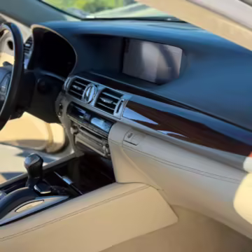 2017 Lexus LS 460 L — photo 30
