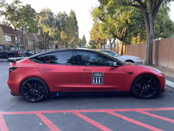2019 Tesla Model 3 Performance — photo 9