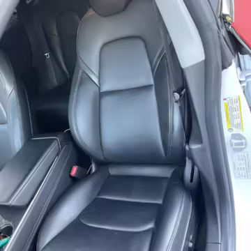 2019 Tesla Model 3 Performance — photo 34