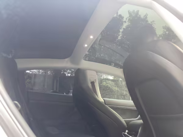 2019 Tesla Model 3 Performance — photo 48