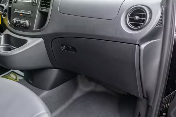 2020 Mercedes-Benz Metris Weekender — photo 26
