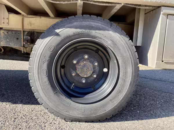 2007 Mitsubishi Fuso Canter 4×4 — photo 2