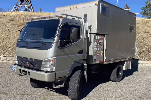 2007 Mitsubishi Fuso Canter 4×4