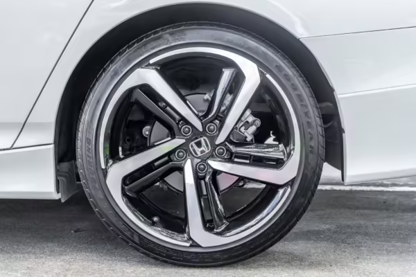 2020 Honda Accord 2.0T Sport — photo 13