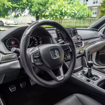 2020 Honda Accord 2.0T Sport — photo 40