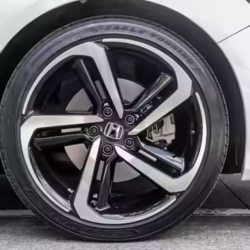 2020 Honda Accord 2.0T Sport — photo 22