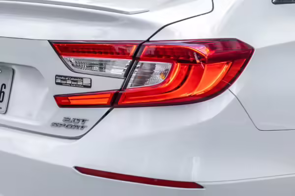 2020 Honda Accord 2.0T Sport — photo 24