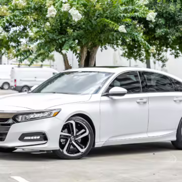 2020 Honda Accord 2.0T Sport — photo 9