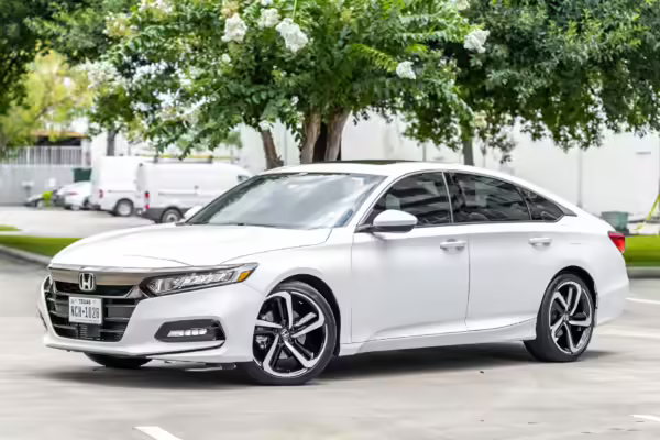 2020 Honda Accord 2.0T Sport — photo 9