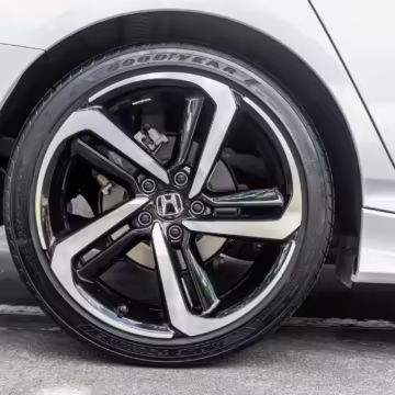 2020 Honda Accord 2.0T Sport — photo 11