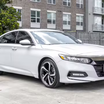 2020 Honda Accord 2.0T Sport — photo 15