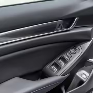 2020 Honda Accord 2.0T Sport — photo 46