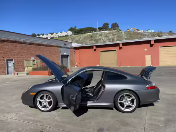 2003 Porsche 911 Carrera Coupe — photo 28