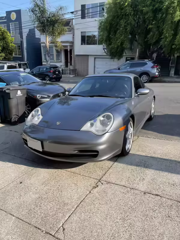 2003 Porsche 911 Carrera Coupe — photo 33