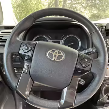 2017 Toyota 4Runner TRD Off-Road 4×4 — photo 34