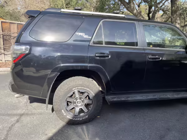 2017 Toyota 4Runner TRD Off-Road 4×4 — photo 17