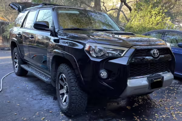 2017 Toyota 4Runner TRD Off-Road 4×4 — photo 3