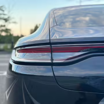 2023 Porsche Panamera Turbo S E-Hybrid — photo 6