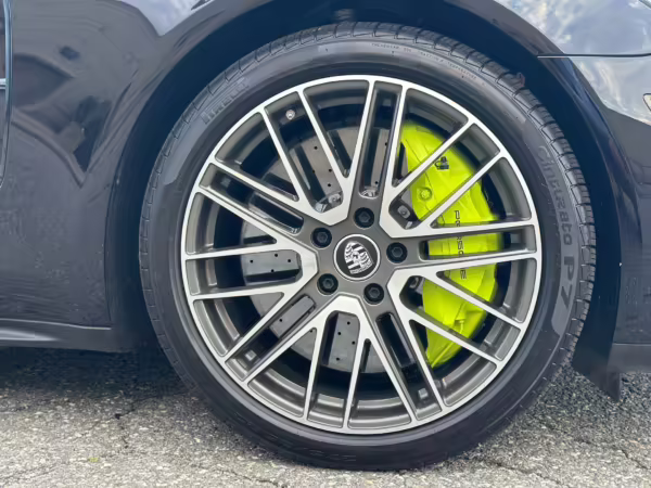 2023 Porsche Panamera Turbo S E-Hybrid — photo 49