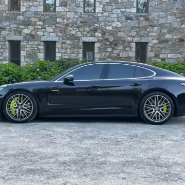 2023 Porsche Panamera Turbo S E-Hybrid — photo 65