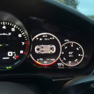 2023 Porsche Panamera Turbo S E-Hybrid — photo 12