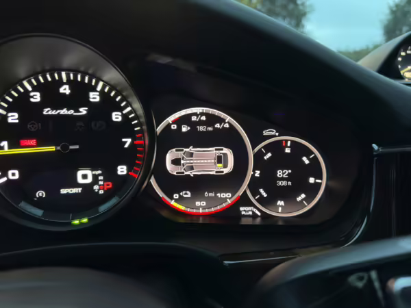 2023 Porsche Panamera Turbo S E-Hybrid — photo 12