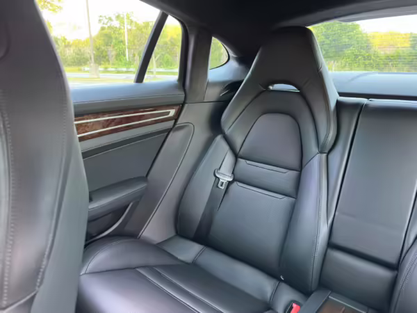2023 Porsche Panamera Turbo S E-Hybrid — photo 46