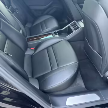 2023 Porsche Panamera Turbo S E-Hybrid — photo 64