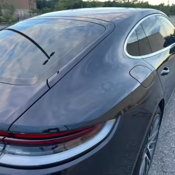 2023 Porsche Panamera Turbo S E-Hybrid — photo 66