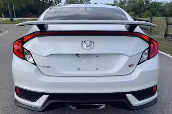 2020 Honda Civic Si Coupe — photo 2