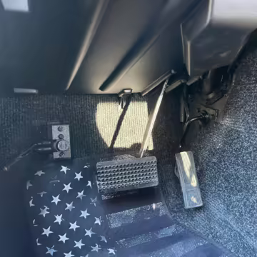 2005 AM General M1165A1 — photo 53