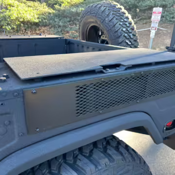 2005 AM General M1165A1 — photo 20