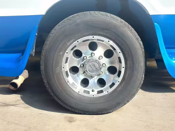 2000 Dodge Ram Van B3500 — photo 7