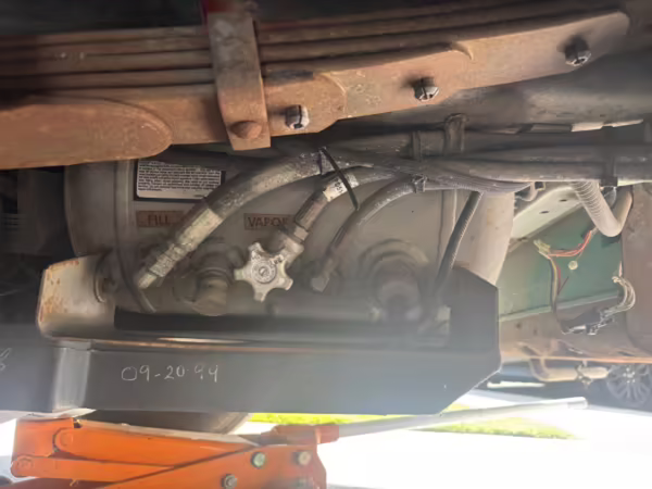 2000 Dodge Ram Van B3500 — photo 89