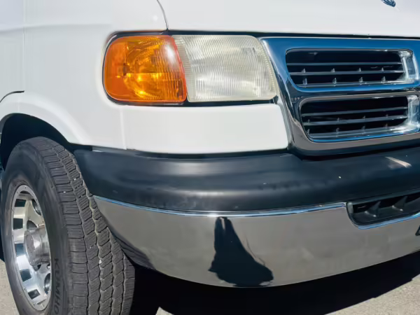 2000 Dodge Ram Van B3500 — photo 19