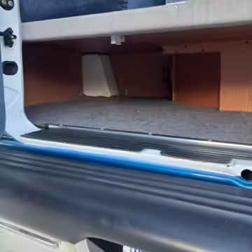 2000 Dodge Ram Van B3500 — photo 44