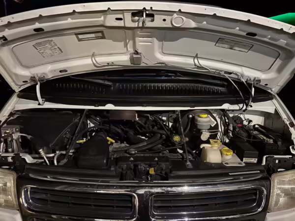2000 Dodge Ram Van B3500 — photo 96