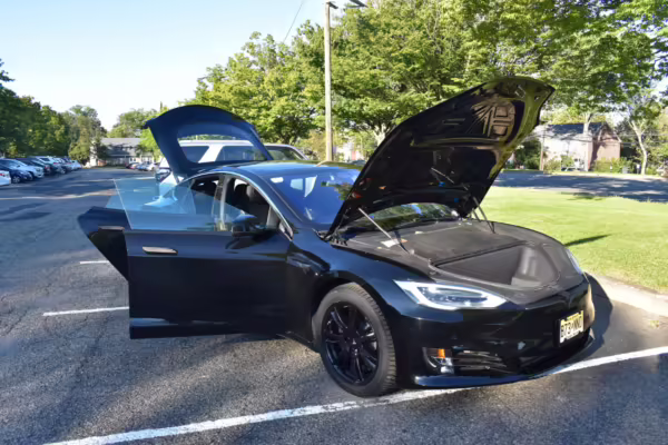 2017 Tesla Model S 75D — photo 8