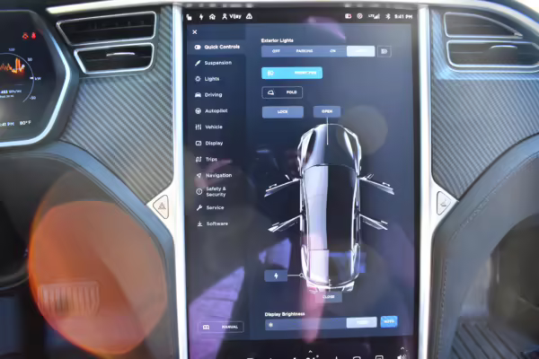 2017 Tesla Model S 75D — photo 66