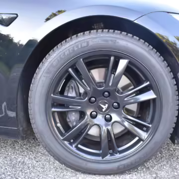 2017 Tesla Model S 75D — photo 15