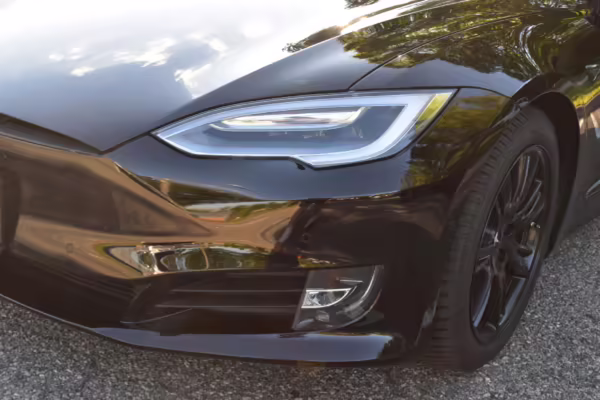 2017 Tesla Model S 75D — photo 17