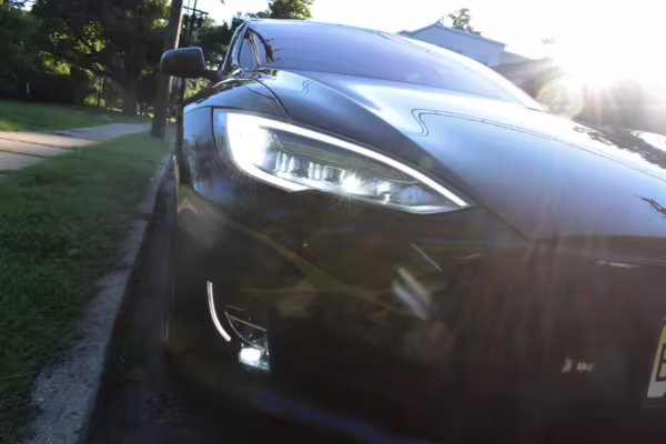 2017 Tesla Model S 75D — photo 18