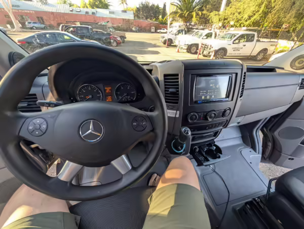 2017 Mercedes-Benz Sprinter 2500 4×4 — photo 40