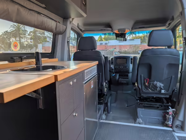 2017 Mercedes-Benz Sprinter 2500 4×4 — photo 54