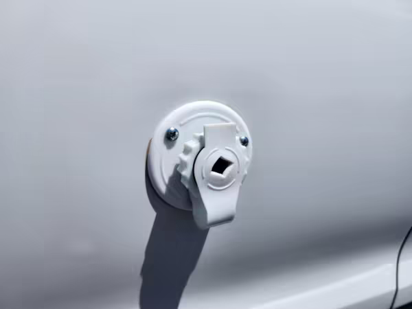 2022 Ford E-Transit 350 — photo 3