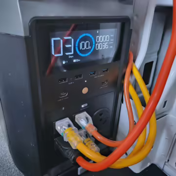2022 Ford E-Transit 350 — photo 49