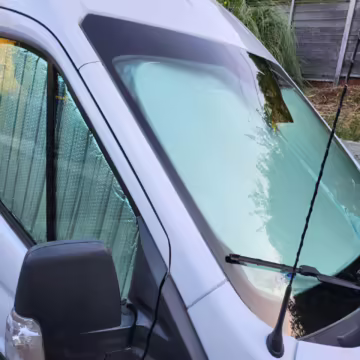 2022 Ford E-Transit 350 — photo 19