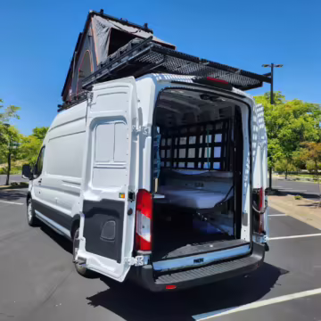 2022 Ford E-Transit 350 — photo 69